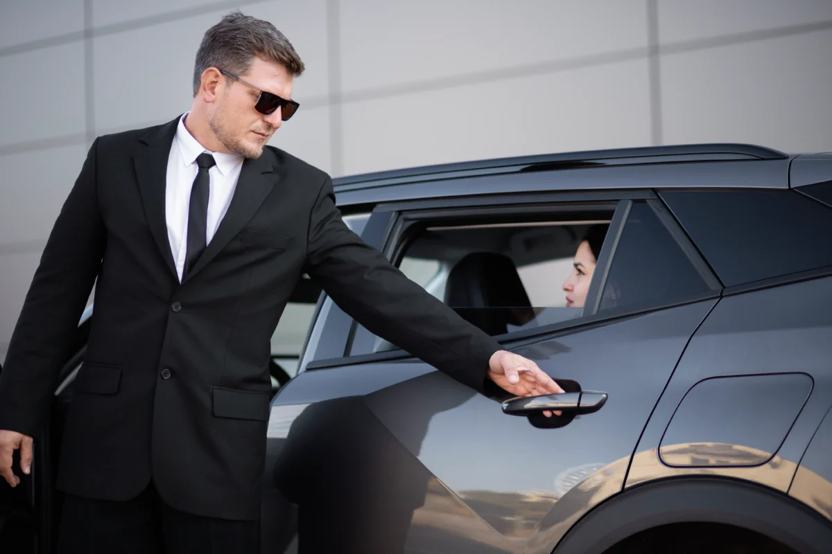 hotel pick up and drop off services